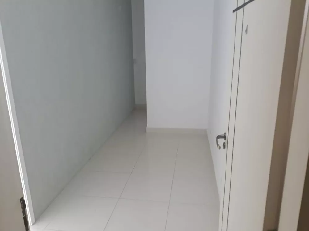 Conjunto Comercial-Sala à venda com 1 quarto, 33m² - Foto 2