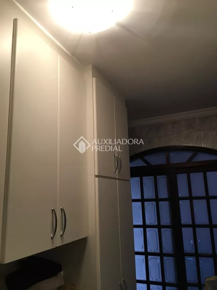 Casa à venda com 3 quartos, 198m² - Foto 10