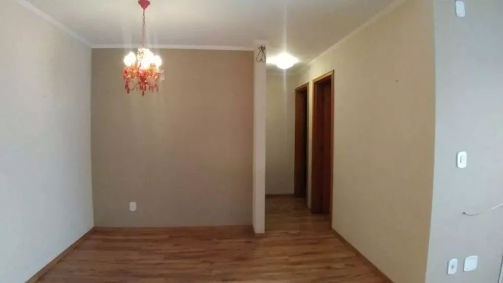 Apartamento à venda com 2 quartos, 76m² - Foto 2