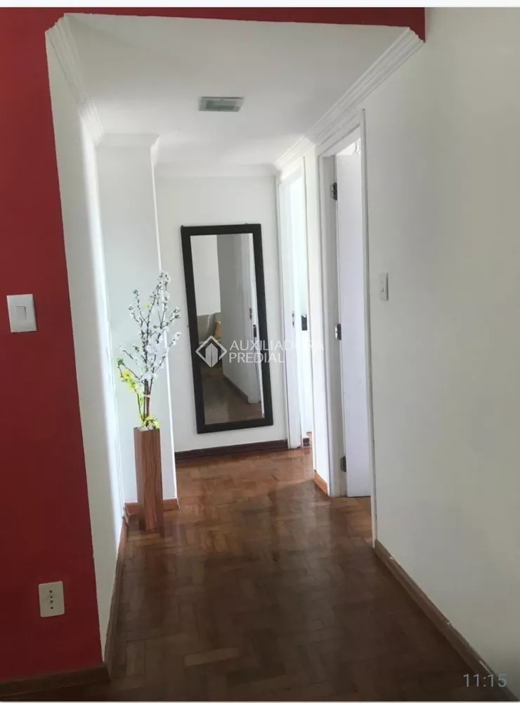 Apartamento à venda com 3 quartos, 130m² - Foto 10