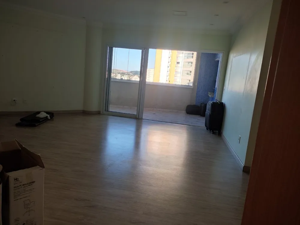 Apartamento, 3 quartos, 159 m² - Foto 2