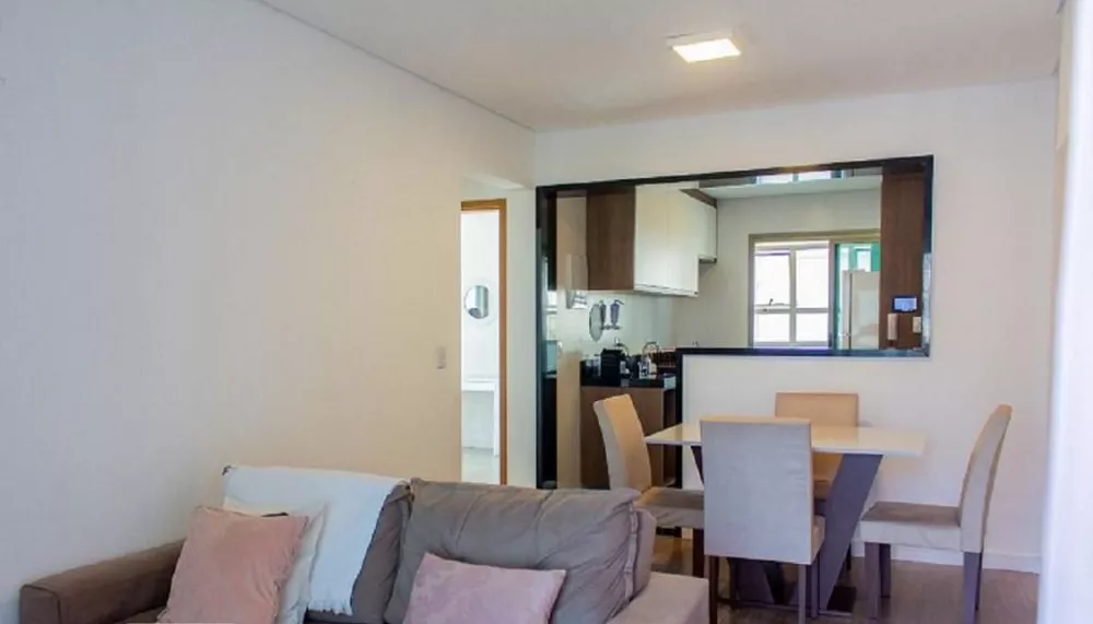 Apartamento à venda com 2 quartos, 73m² - Foto 2