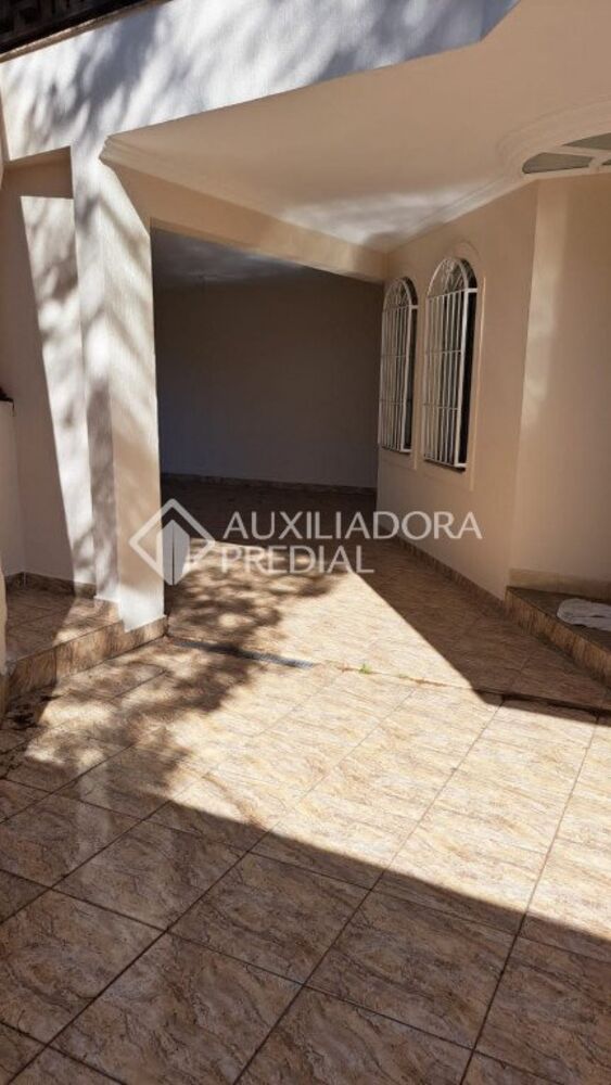 Casa, 3 quartos, 203 m² - Foto 4