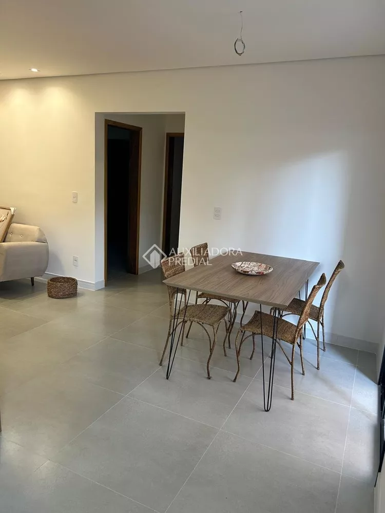 Apartamento à venda com 2 quartos, 64m² - Foto 5