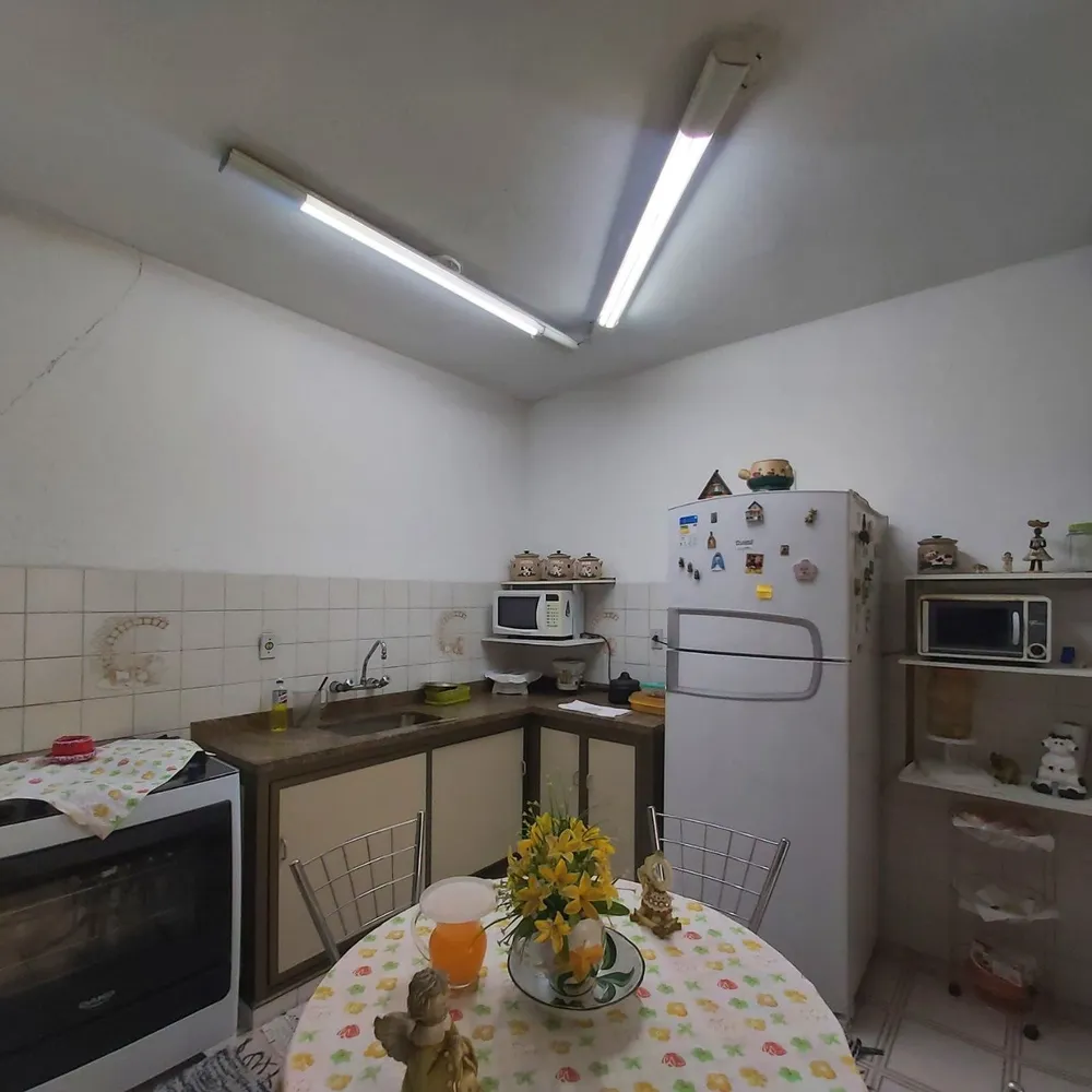 Casa, 3 quartos, 245 m² - Foto 13
