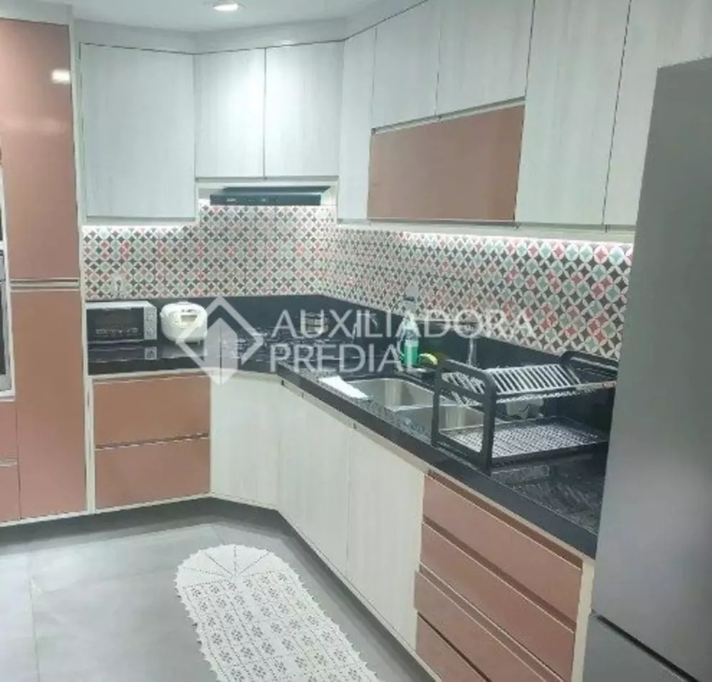 Casa à venda com 3 quartos, 195m² - Foto 6