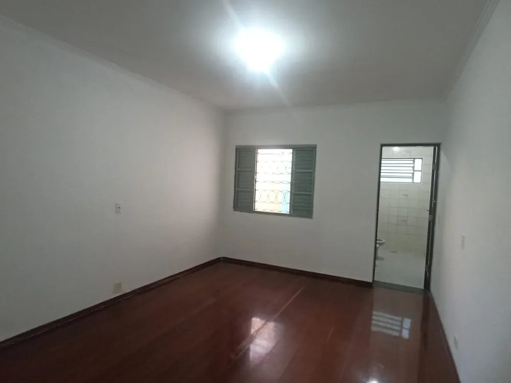 Casa, 2 quartos, 204 m² - Foto 4