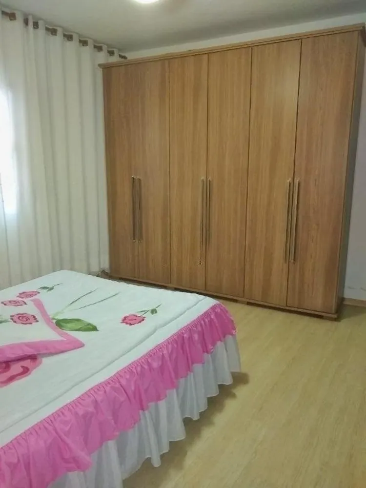Casa, 3 quartos, 224 m² - Foto 6