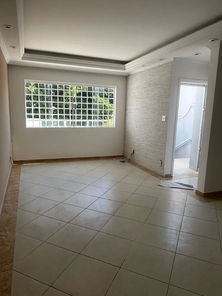 Casa, 3 quartos, 172 m² - Foto 2