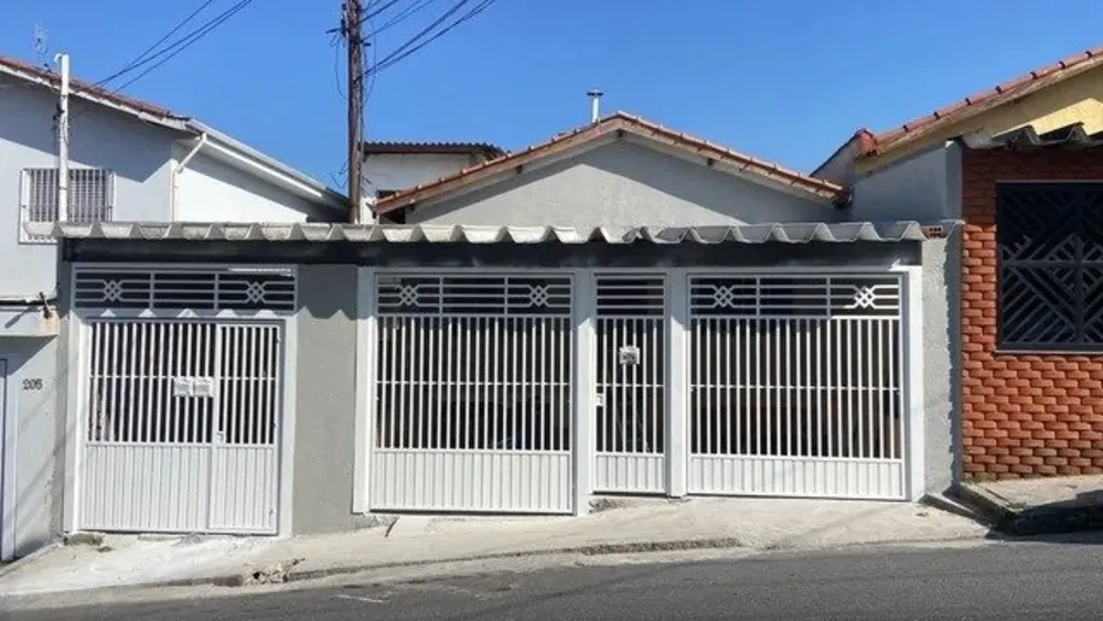 Casa, 3 quartos, 250 m² - Foto 1