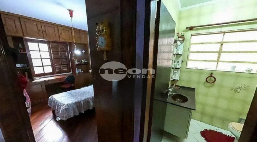 Casa, 3 quartos, 249 m² - Foto 12