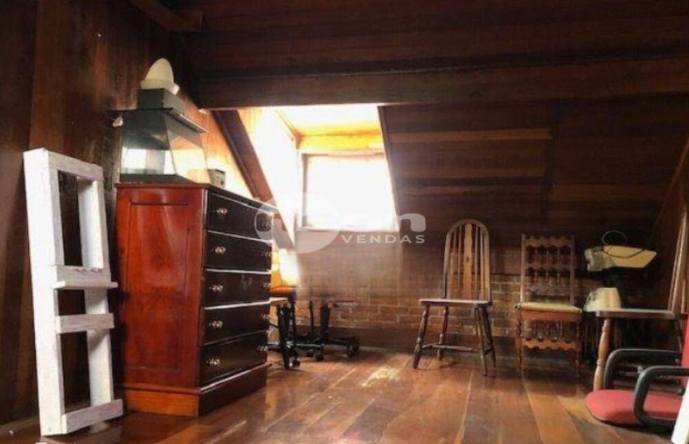 Casa à venda com 3 quartos, 249m² - Foto 3