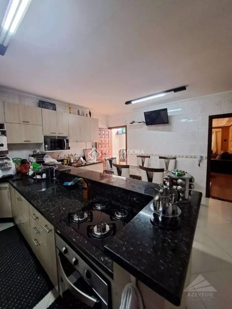 Casa, 3 quartos, 202 m² - Foto 3