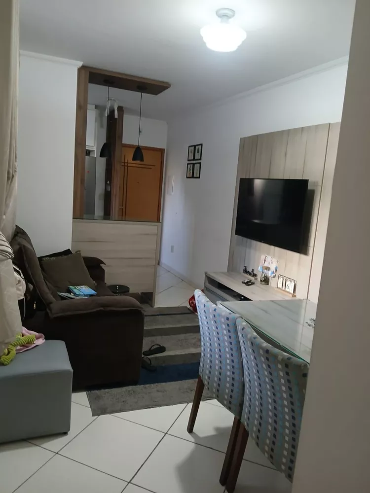 Apartamento à venda com 2 quartos, 60m² - Foto 3