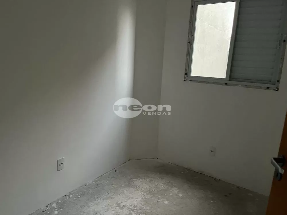 Apartamento à venda com 2 quartos, 48m² - Foto 4