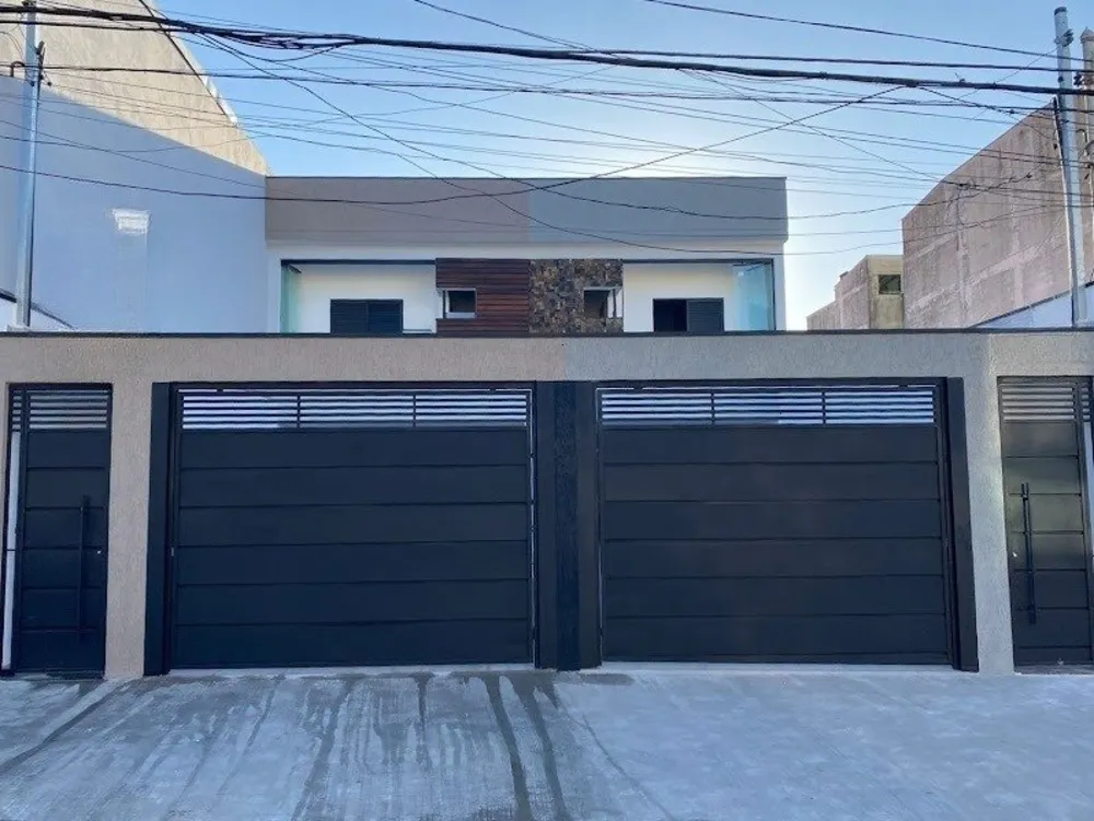 Casa, 4 quartos, 235 m² - Foto 1