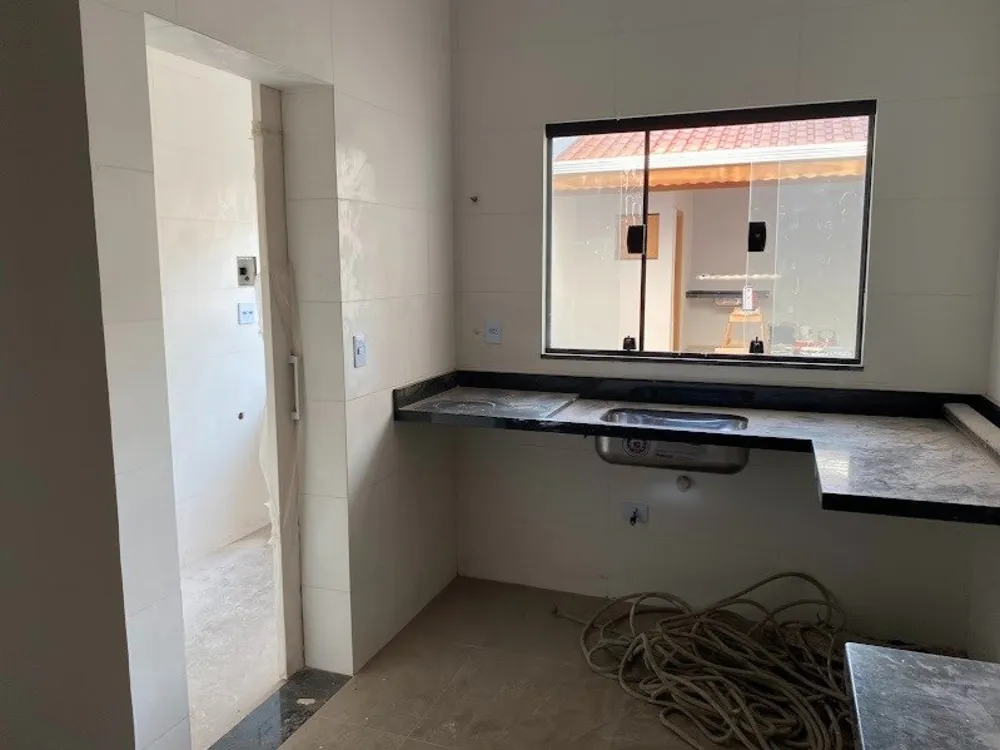 Casa, 4 quartos, 235 m² - Foto 3