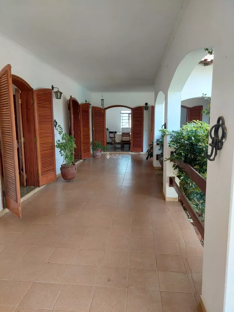 Chácara, 4 quartos, 225 m² - Foto 3