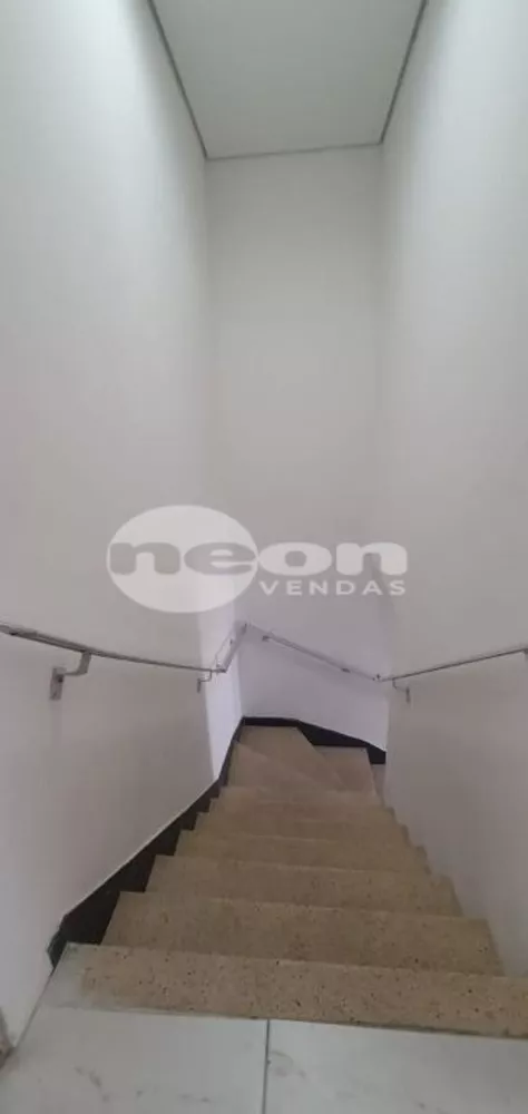 Casa, 3 quartos, 195 m² - Foto 2