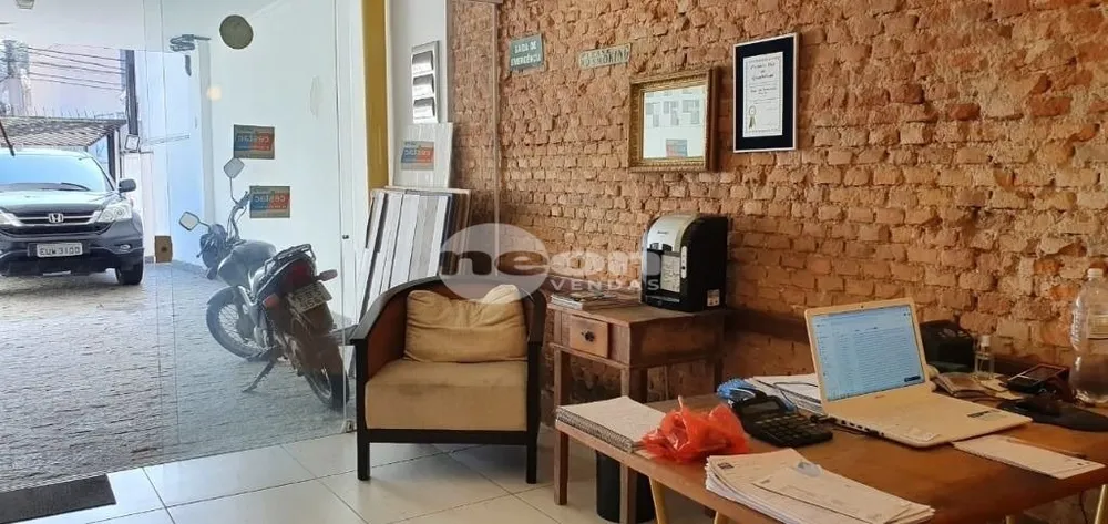 Casa, 3 quartos, 195 m² - Foto 1