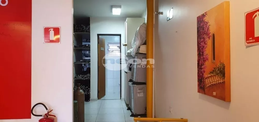 Casa, 3 quartos, 195 m² - Foto 3