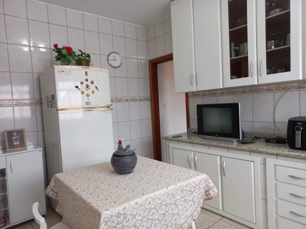 Casa, 2 quartos, 275 m² - Foto 3