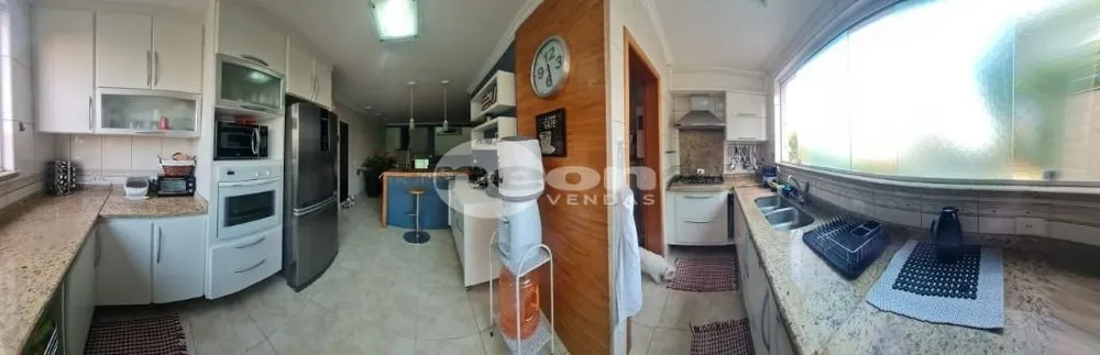 Casa, 3 quartos, 276 m² - Foto 27