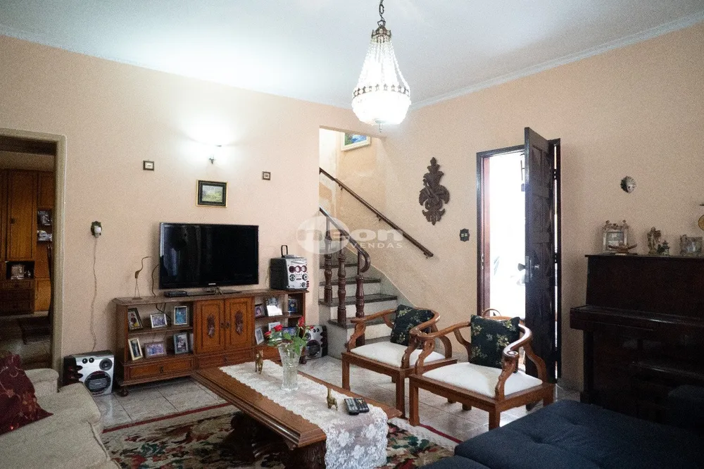 Casa, 3 quartos, 192 m² - Foto 1