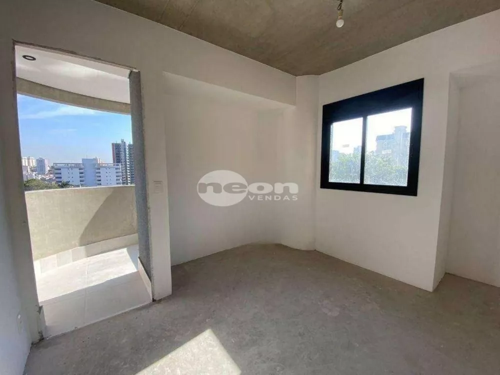 Apartamento à venda com 2 quartos, 85m² - Foto 3