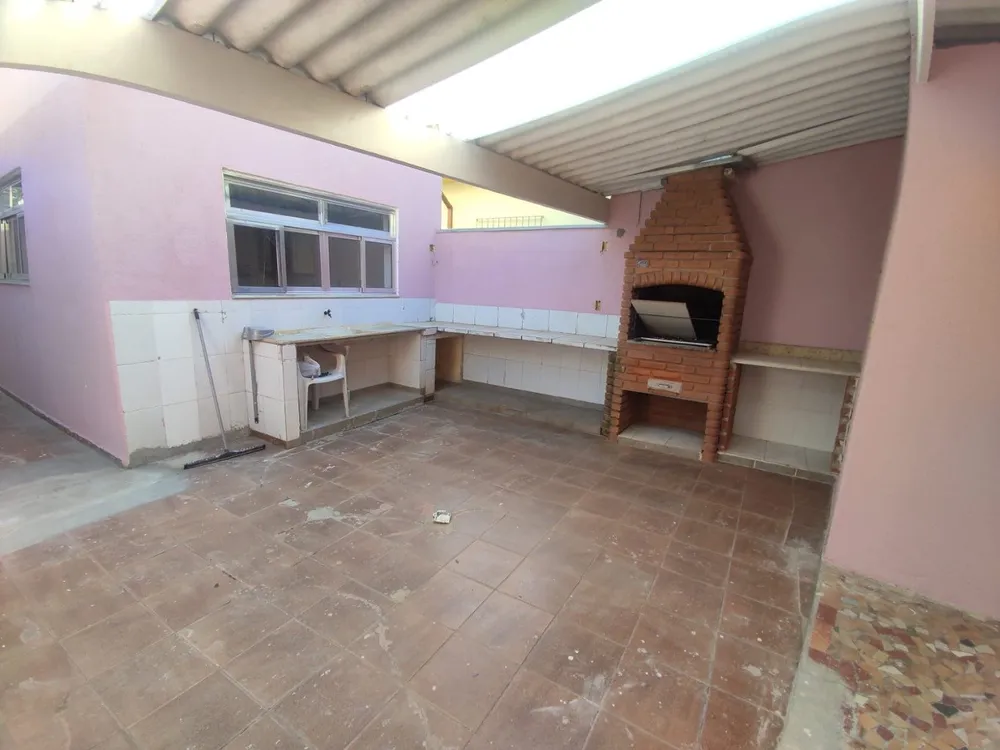 Casa, 2 quartos, 142 m² - Foto 1