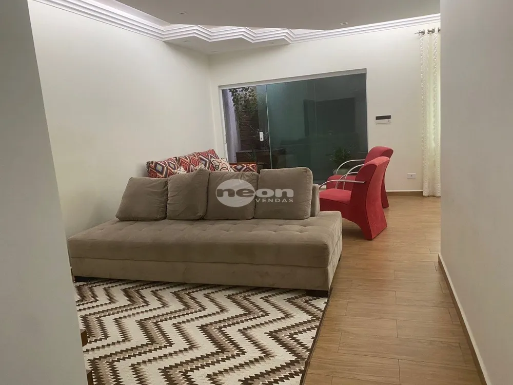 Casa, 3 quartos, 323 m² - Foto 3