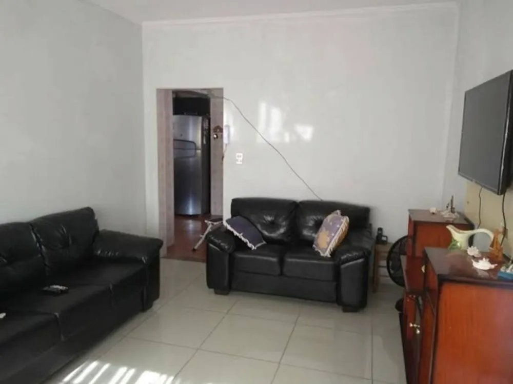 Casa, 3 quartos, 227 m² - Foto 2