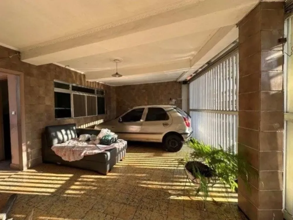 Casa, 3 quartos, 256 m² - Foto 2