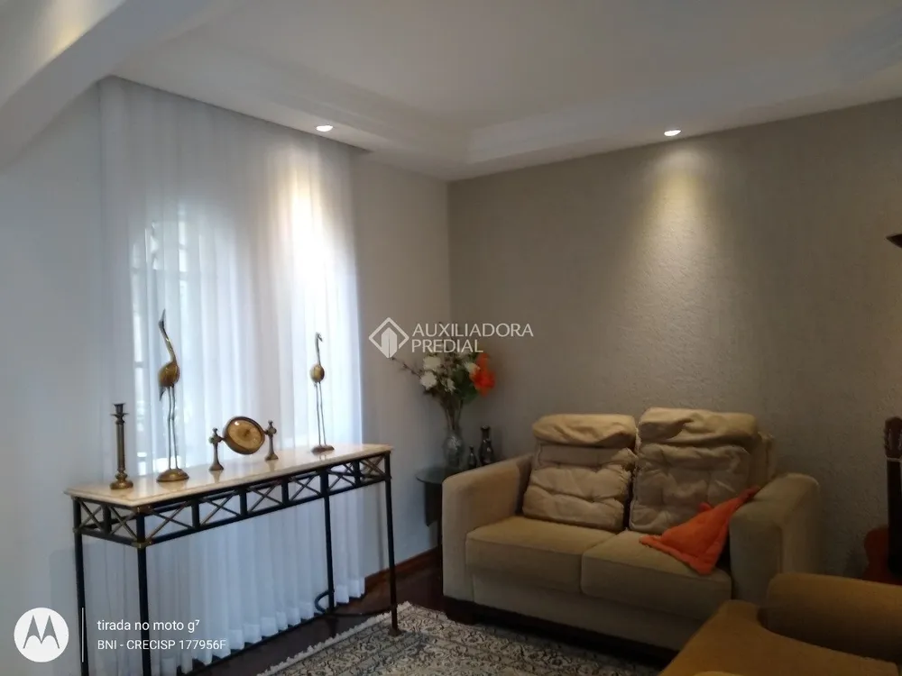 Casa, 4 quartos, 239 m² - Foto 2
