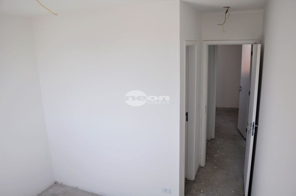Apartamento à venda com 2 quartos, 62m² - Foto 5