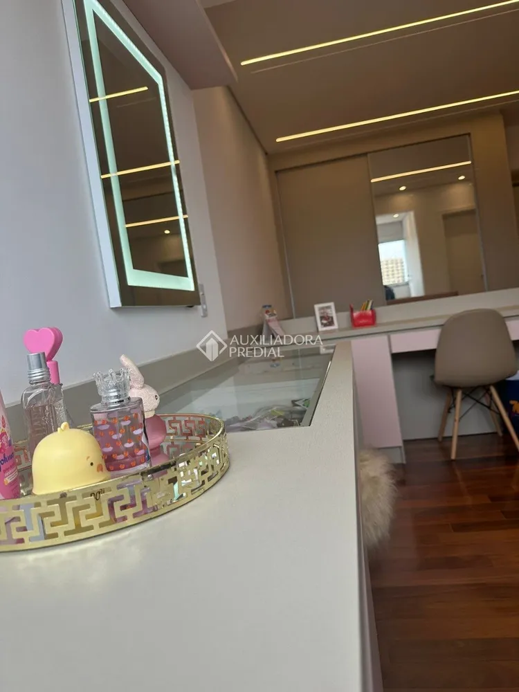 Apartamento, 3 quartos, 158 m² - Foto 2