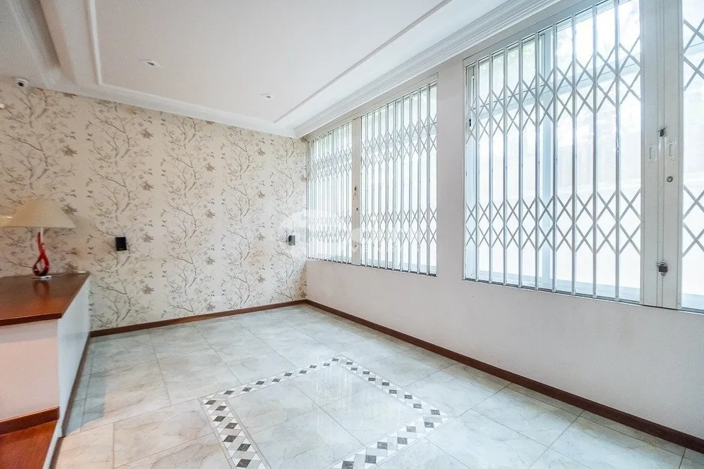 Casa, 3 quartos, 335 m² - Foto 3