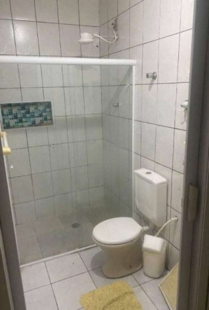 Casa à venda com 2 quartos, 71m² - Foto 2
