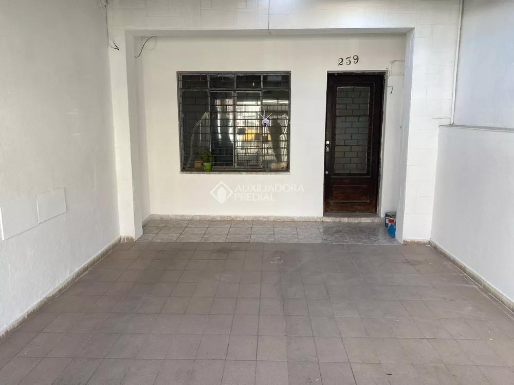 Casa à venda com 3 quartos, 138m² - Foto 2