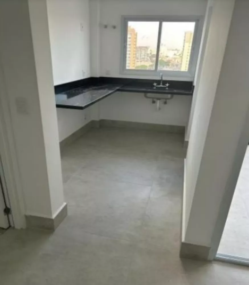 Apartamento à venda com 2 quartos, 63m² - Foto 1