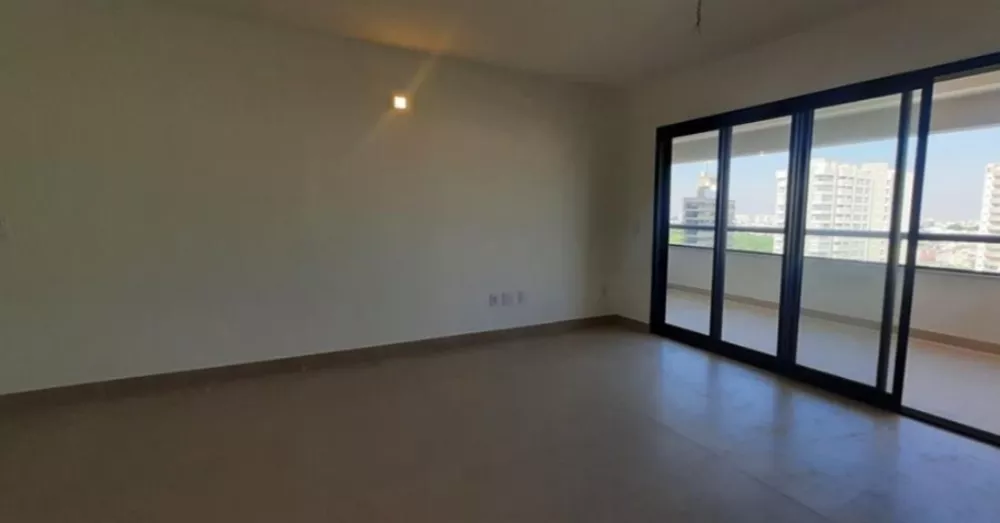 Apartamento à venda com 3 quartos, 135m² - Foto 2