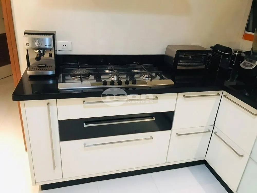 Apartamento, 3 quartos, 205 m² - Foto 9