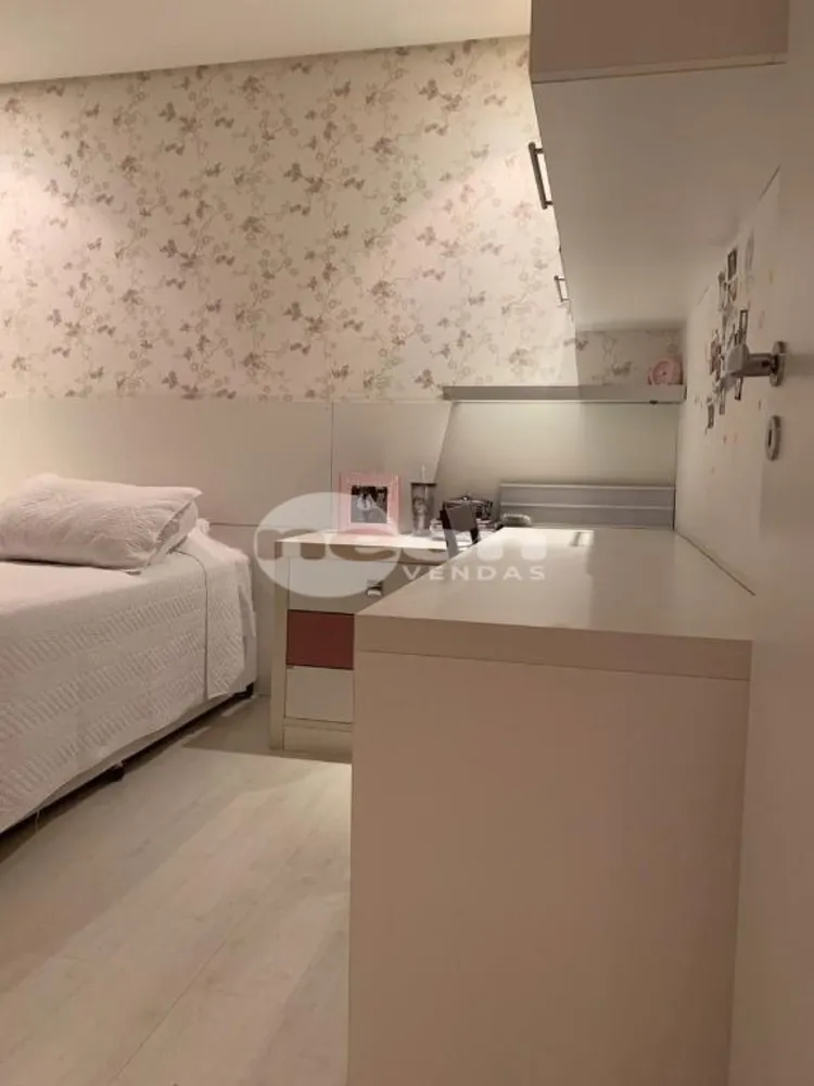 Apartamento, 3 quartos, 205 m² - Foto 11