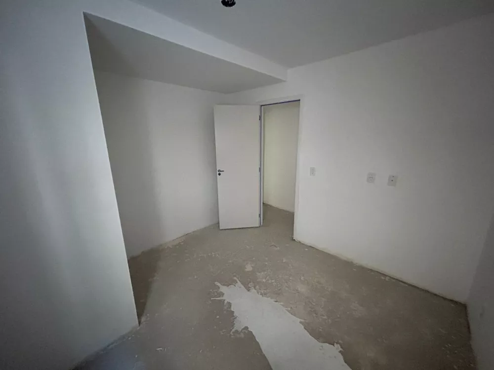 Apartamento à venda com 1 quarto, 34m² - Foto 6