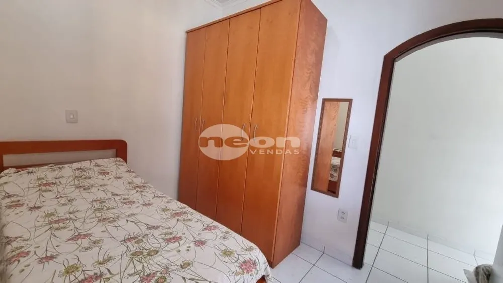 Casa, 3 quartos, 264 m² - Foto 6