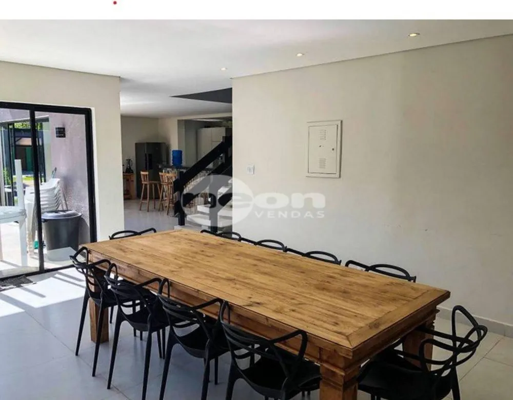 Casa, 6 quartos, 300 m² - Foto 2