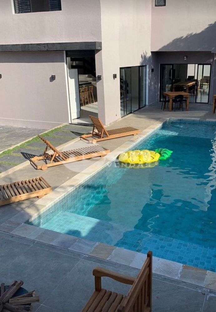 Casa, 6 quartos, 300 m² - Foto 3