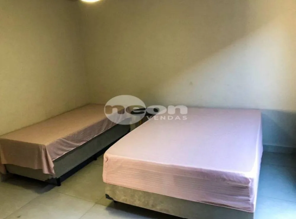 Casa, 6 quartos, 300 m² - Foto 10