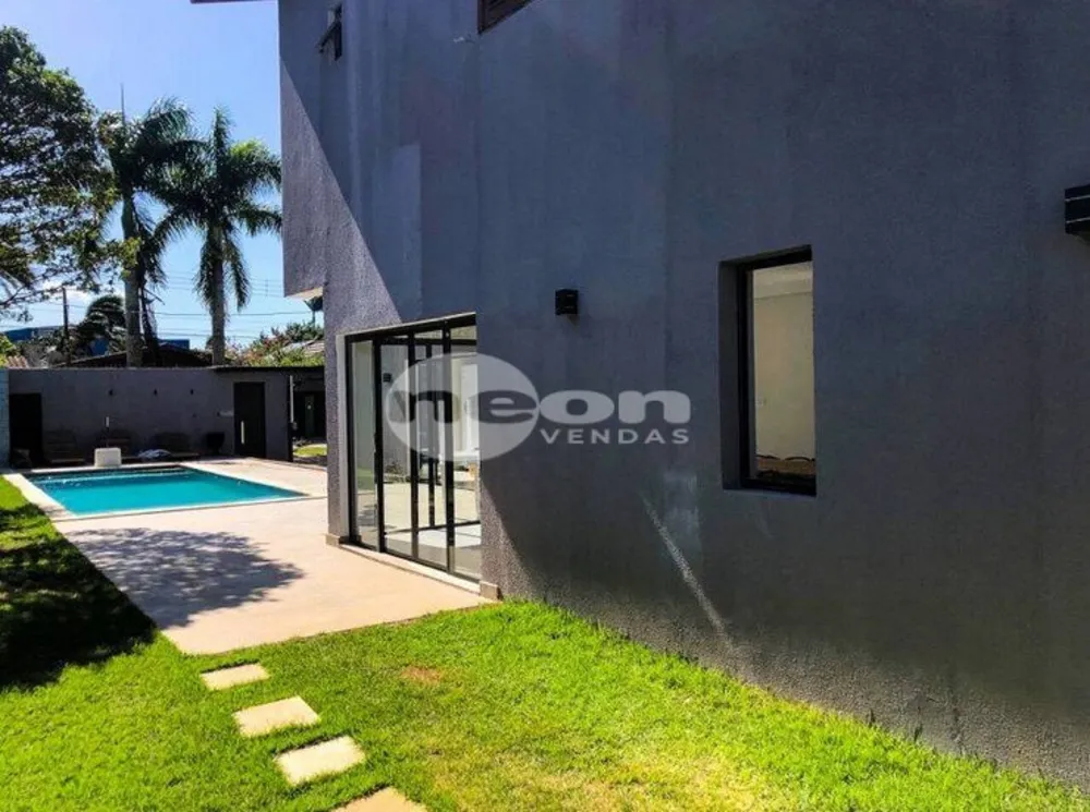 Casa, 6 quartos, 300 m² - Foto 6