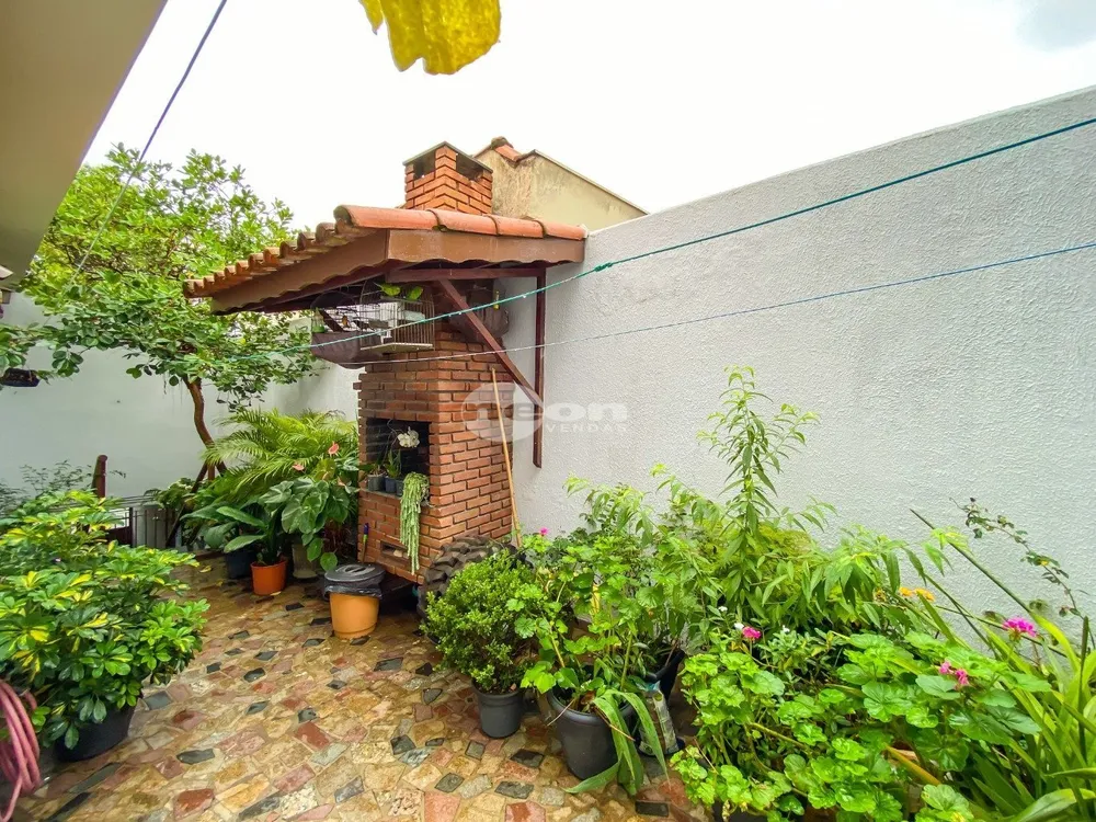 Casa, 3 quartos, 240 m² - Foto 10